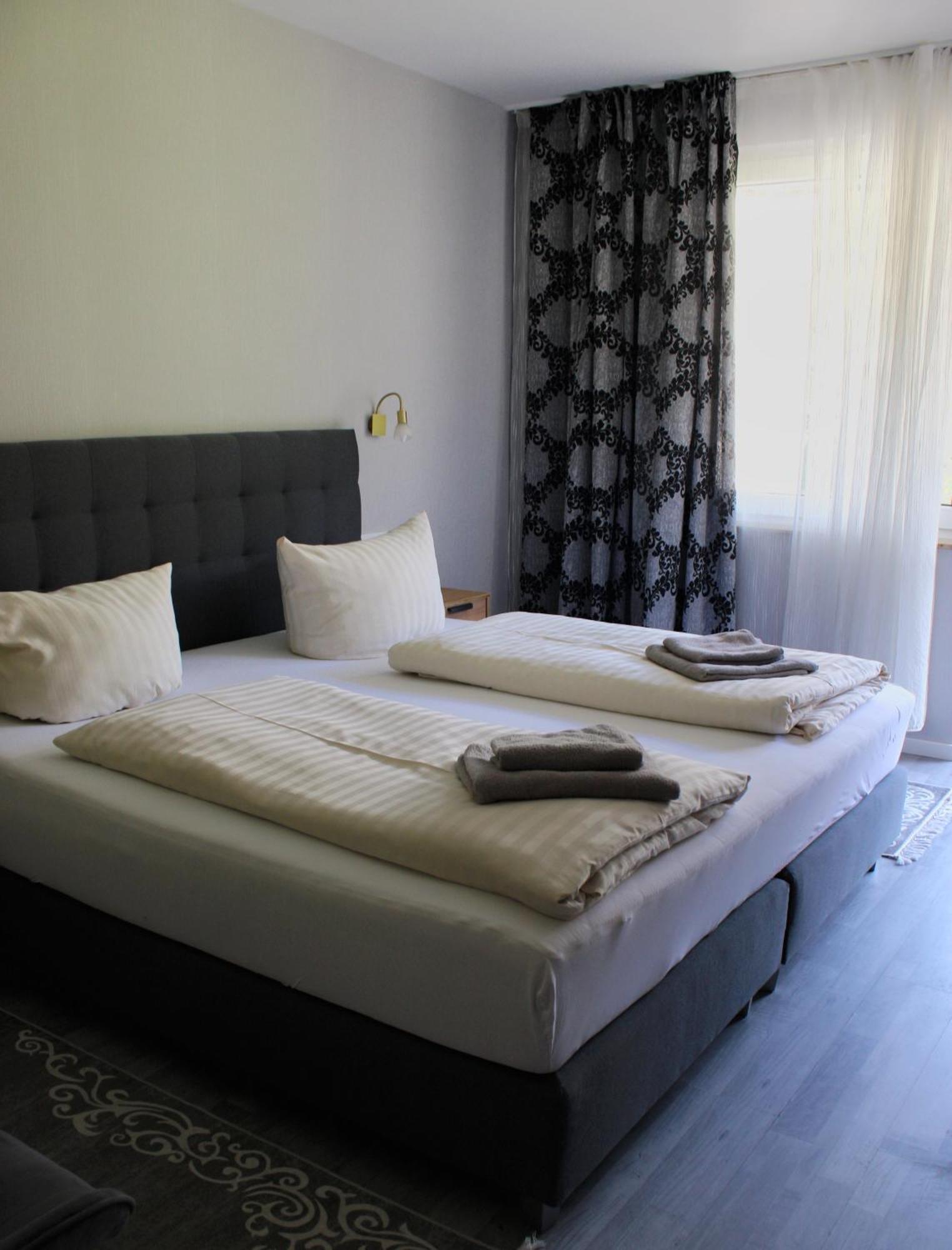 Landhotel Laarmann Ленещат Екстериор снимка